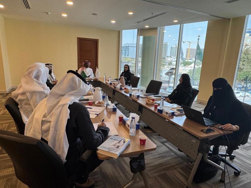 المركز السعودي لسلامة المرضى يناقش تحديث الدليل السعودي للإذن الطبي